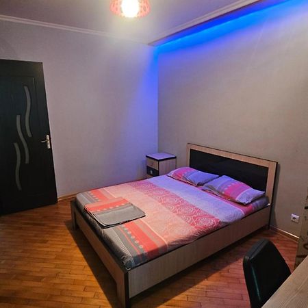 Apartmán Nukri-2017 Batumi Exteriér fotografie