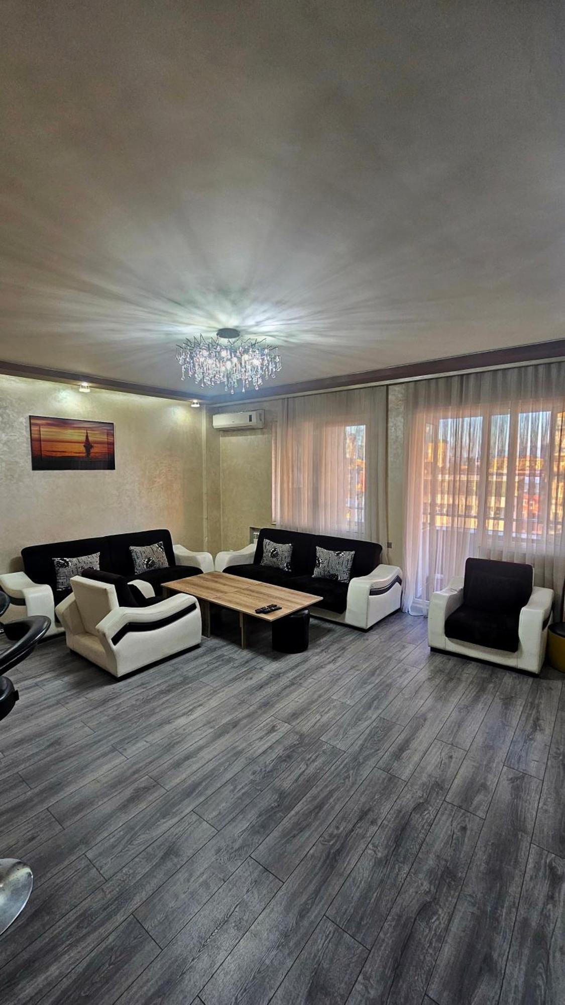 Apartmán Nukri-2017 Batumi Exteriér fotografie